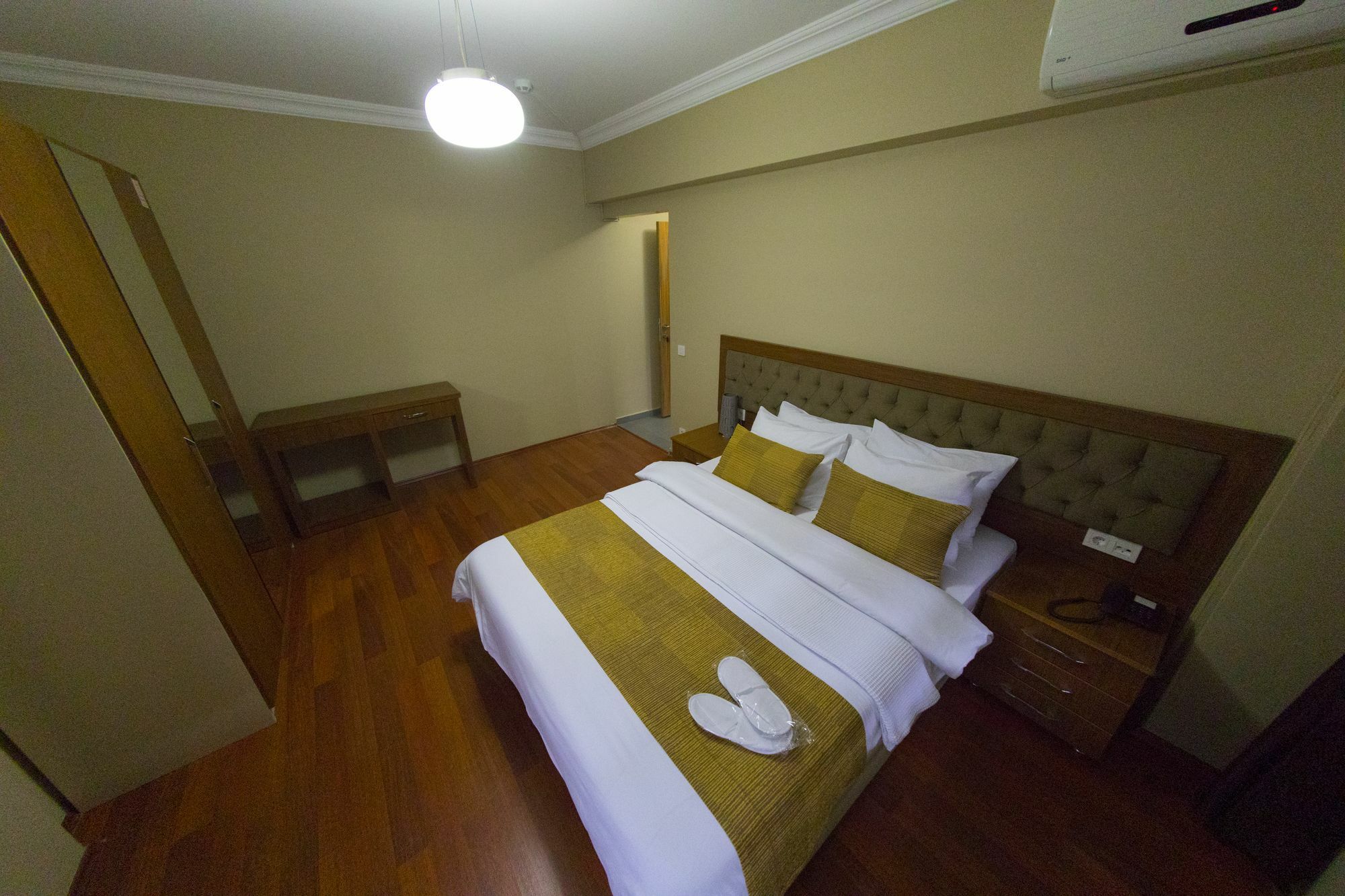 Ramparts Hotel Istanbul Exterior photo